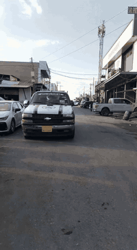 کرێن شۆرفلێت مۆدێل 2000 بۆفرۆشتن گێر 700 مەکینە 5000 سیستەمی غازی تورکی لەسەرە ژ.م *********** واتسئاپ +***********
