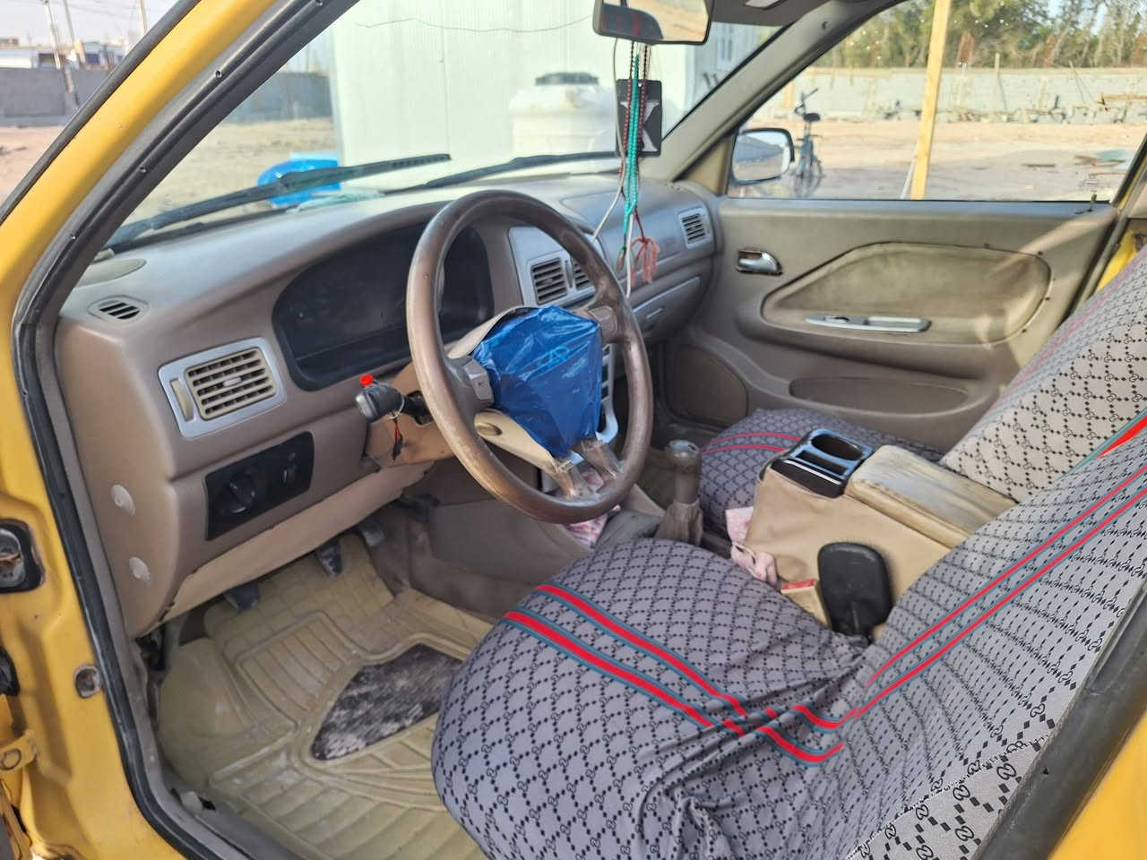 السلام عليكم شيري مديل ٢٠١٠ رقم بغداد سنويه  نافذه ٢٠٢٤
لايوجد راعي مكينه وكير خير من الله  سياره  
بلديه كهرباياته مكفولات تواير جديد جاهزه 
سعره ١٨ وبيه مجال  او مراوس حسب القناعه
مكاني البصرة الزبير ***********
