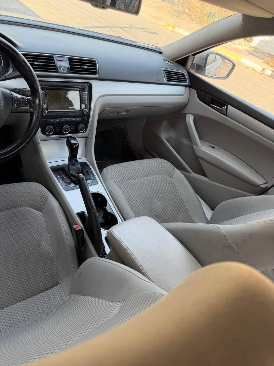 سلام عليكم 
پاسات خليجي  للبيع
موديل ٢٠١٤ 
محرك كير تبريد حداديه كله بشرط ٥ سلندر 
ضرار بونيد صبغ بدون معجون او بي تعديل بارد
 سنويه ساقطه صارله يومين داخل لونين 
شرط تحويل غرامه تاخده صافي 
سعر سياره ١٣٥ او بي مجال كركوك, العراق


**إذا كنت صاحب هذا الإعلان وتريد حذفه لأي سبب، رجاءا أرسل رسالة إلى الدعم الفني**