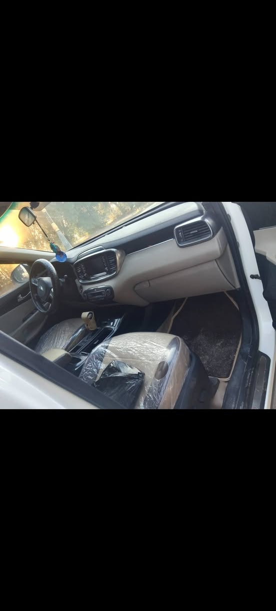 سلام عليكم سياره نوع سورنتو موديل 2019خليجي فول مواصفات بيه مكانين جلاتين بثيطات فول مواصفات العنوان كربلاء 6ستندر 7راكب 3قطع تبريد كفاله عامه السعر 218بيه مجال رقم الهاتف ***********تصال تحويل وكاله مباشر
