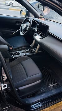 كورلا كروس امريكي هايبرد فول se موديل 2024 حادث قطعتين تبديل قبق صندوق...