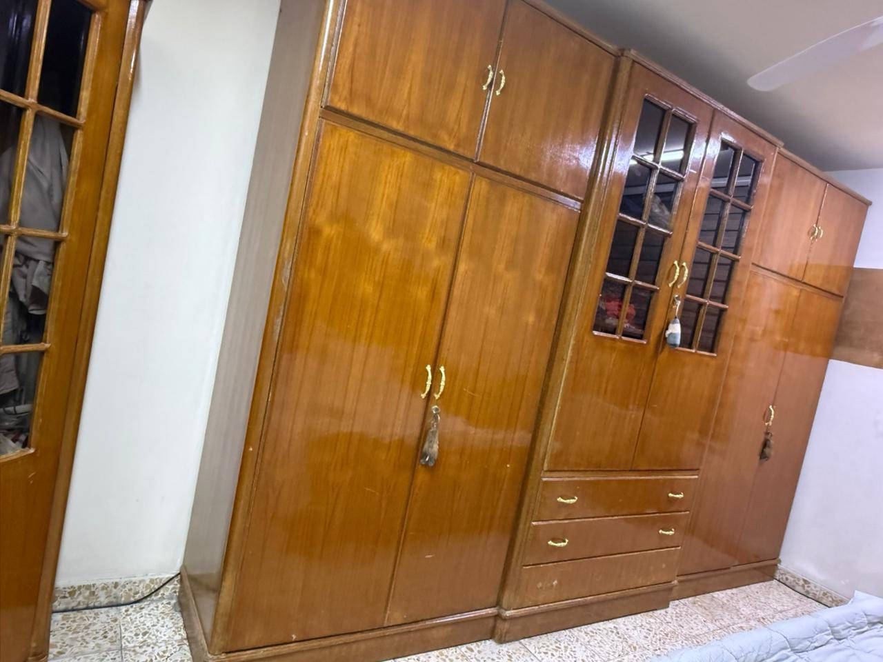غرفة نوم نفرين  6 ابواب 
نظافة 75‎%‎
العنوان بغداد السيديه


**إذا كنت صاحب هذا الإعلان وتريد حذفه لأي سبب، رجاءا أرسل رسالة إلى الدعم الفني**