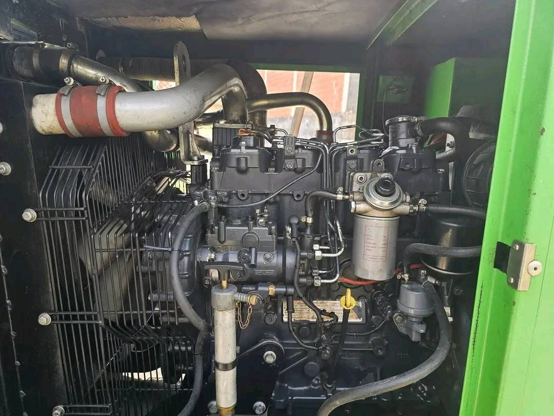 Groupe électrogène #iveco_40_kav
#tli 0665846084


**إذا كنت صاحب هذا الإعلان وتريد حذفه لأي سبب، رجاءا أرسل رسالة إلى الدعم الفني**