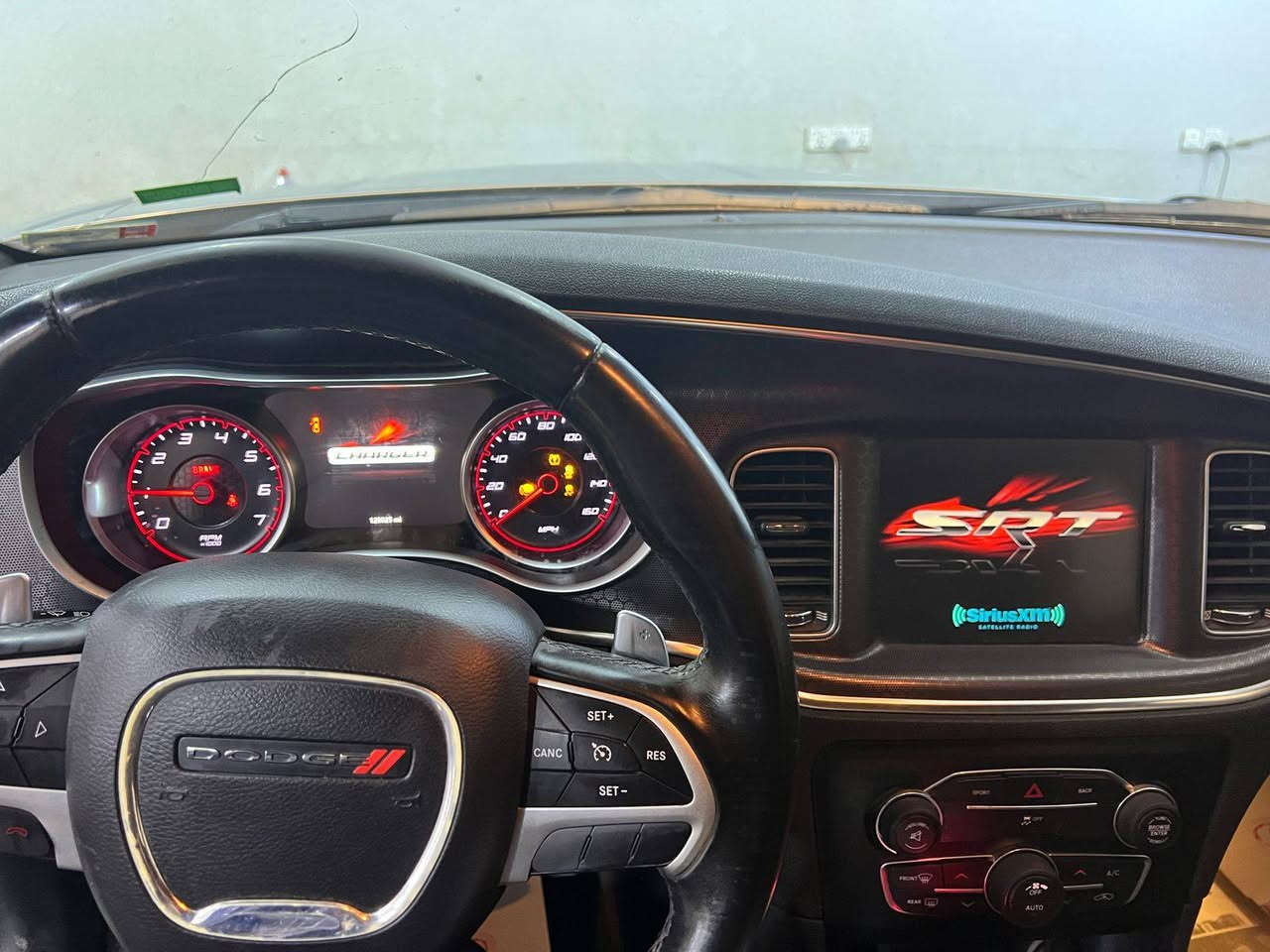 يالله جارجر مرمزه فئه RT موديل 16 مرمزه 23 حادث فقط بارد بنيد بدون تبديل بدون ايرباك القطع الاصليه موجوده بيه كلير منفيس باسمي السعر 126 $ 
***********
