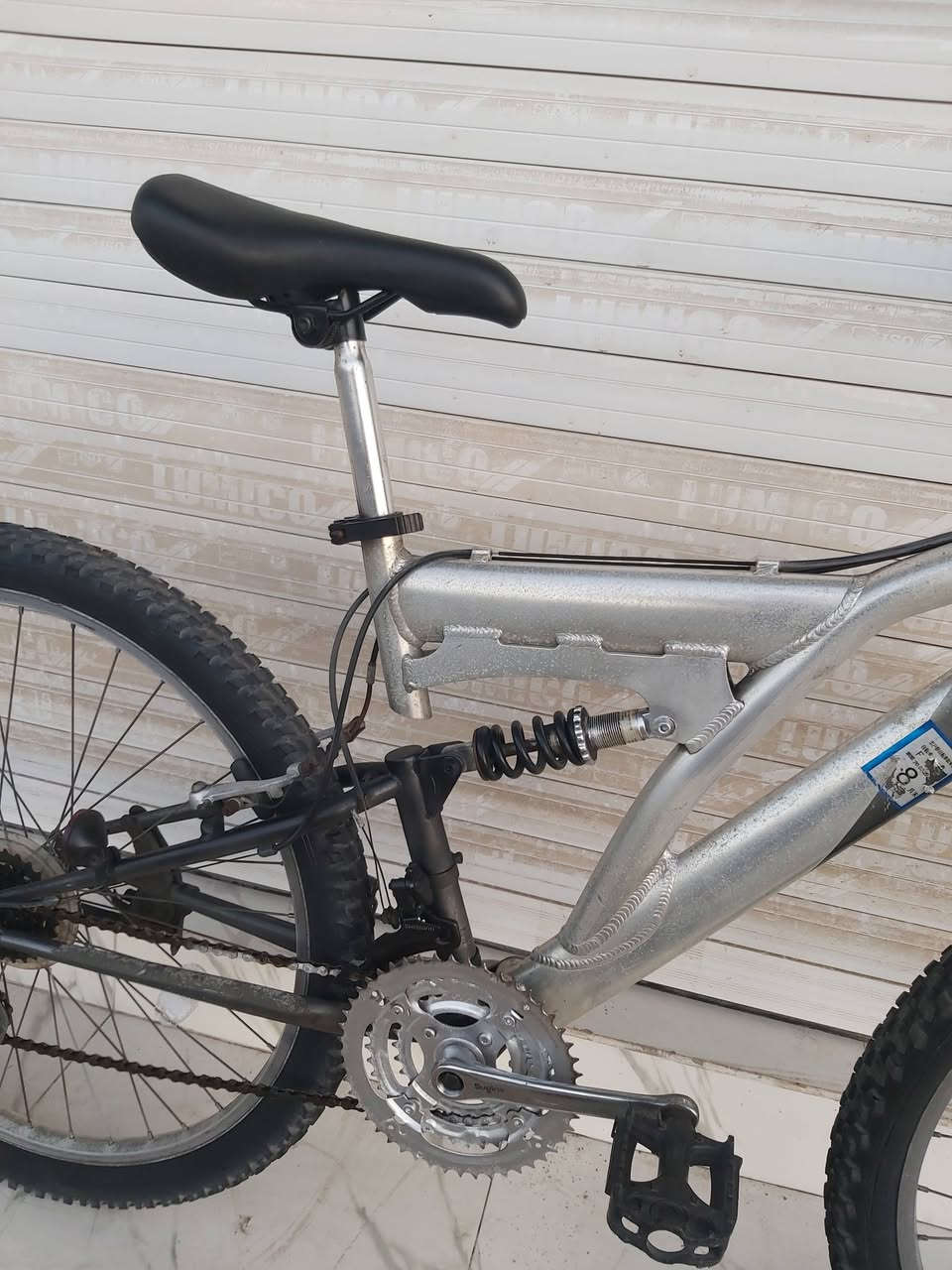 باناسونك 
جبلي بالة ياباني
حجم 26  المنيوم
سستم SHIMANO 3 × 6 SPEED
ويالة المنيوم
دبل امامي خلفي سلس ويتحمل اوزان
جاهز ومرتب
   ✈يوجد توصيل لجميع المحافضات ✈
كركوك مدخل سايدين حي الاسرى والمفقودين 
معرض ابو شيفان ( *********** )
