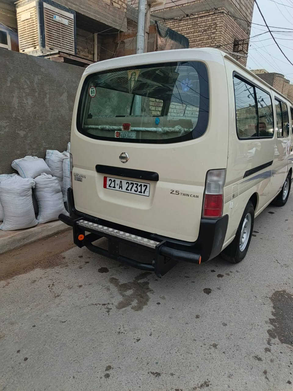 سلام عليكم مكلف بالنشر 
نيسان اورڤان موديل 2011

***********

السعر   175

المكان بغداد العبيدي
