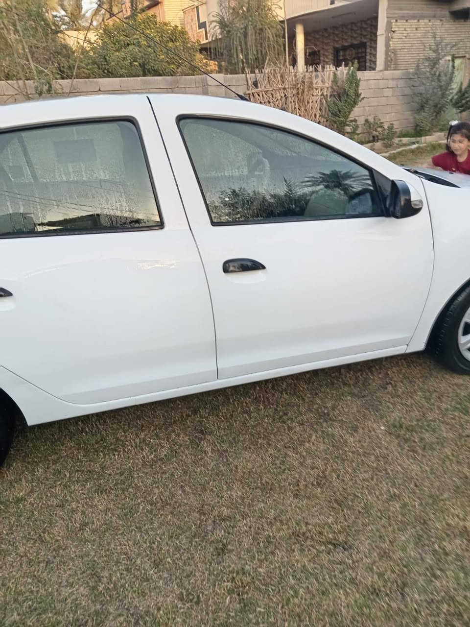 سلام عليكم توجد سياره نوع سمبول رينو موديل 16 رقم بغداد انكليزي دولي تحويل مباشر سنويه نهاية 🔚 29 السعر 66 وبيه مجال بسيط للاستفسار ***********
