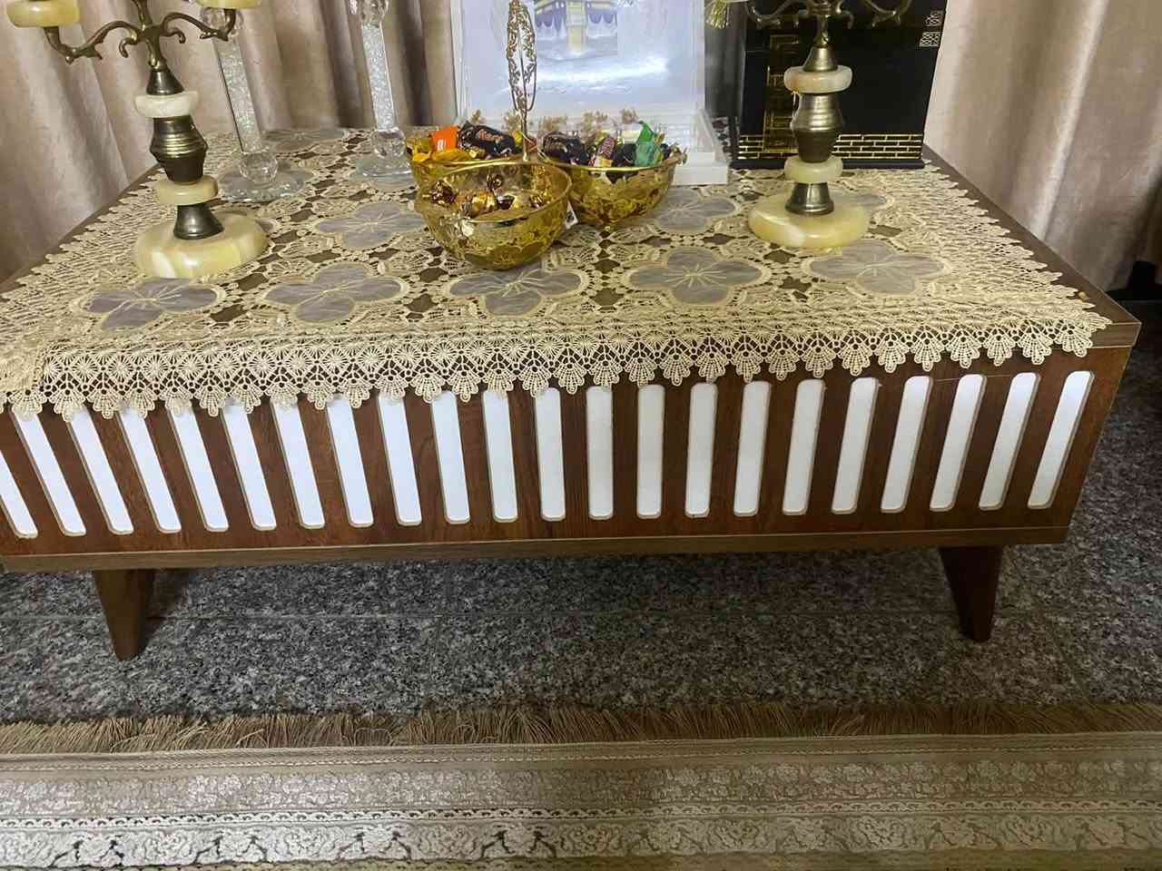 طبله وسطيه اخت الجديده نضيفه جدا سعرها ٧٥ ومرايا ورفوف بيهم نقص كلوبات سعرها ٧٥ مكاني شهداء البياع


**إذا كنت صاحب هذا الإعلان وتريد حذفه لأي سبب، رجاءا أرسل رسالة إلى الدعم الفني**