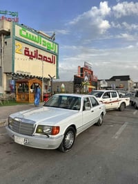 جامبو رئاسي • ١٩٨٧ • باب قصير