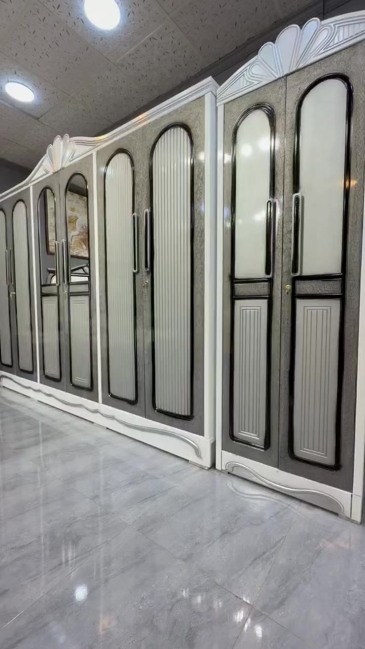 السعر // 950

🔅تفاصيل الغرفة المرمري  ....

خارج ٤ملم ام دي اف 🔺
وداخل معاكس ٣ملم 
صبغ حراري  درجة اولى 

عدد القطع  ٧ قطع 😍
🔺1 //جرباية  قياس  ١٦٠ × ٢٠٠ 
🔺//ميز جانبي ايسر قياس ٥٠
🔺2// وميز  جانبي  قياس ٥٠
🔺3// زاوية ارتفاع مترين عرض ٨٠
🔺4// وميز بلازمه  
🔺5//وميز مراية ارتفاع مترين عرض ١٢٠
🔺6// وكنتور ٦ باب  ارتفاع مترين و١٥ طول ٣ متر و١٥

القطعه الثامنة حسب الطلب شازلون
سعرها ٥٠ الف ❤️

(توصيل مجاني مركز بغداد )
التوصيل يشمل الشد مجاني 🔥
(اطراف ٥٠)
باقي المحافضات حسب البعد
شازلون سعرها ٥٠ الف
شازلون مخزن ٧٥ الف


**إذا كنت صاحب هذا الإعلان وتريد حذفه لأي سبب، رجاءا أرسل رسالة إلى الدعم الفني**