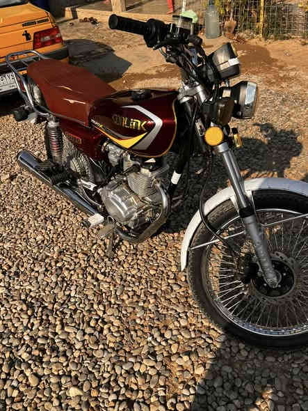 سلام عليكم دراجه سونلك للبيع موديل 23  محرك مامفتوح شرط نضافه سعر 530 وبي مجال بسيط
عنوان كركوك ناحيه يايجي شراي اتصل وتدلل 
***********
