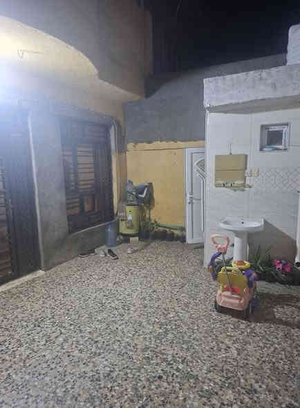 بيت للبيع طابق واحد حي الشهداء المحمودية مساحة ١٢٦ متر طابو صرف الاستفسارعلى رقم *********** واتساب
