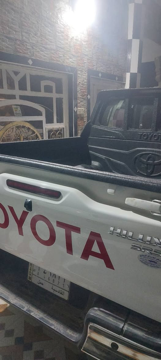 بيكم فور ويل سياره سلفون زيرو ماشيه ٣٠ الف كله على وضع الشركه بسمي السعر ٣،٦٠يعني ثلث شدات وستين.  موديل ٢٣             مكانه حله رقم موبايل  و*********** و***********
