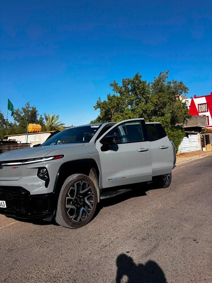 🚘 للبيع – شفروليه سلفرادو EV RST موديل 2025 ⚡

سيارة نظيفة جداً ، دخول جديد 

✅ موديل: 2025
✅ فئة: RST كهرباء بالكامل
✅ اللون: أسمنتي
✅ جميع المواصفات والكماليات
✅ السيارة جاهزة للفحص بأي مكان

📍 الموقع: (بغداد )
📞 للاستفسار: (***********/***********)

الجاد فقط، والرجاء عدم بخس السعر. السيارة تستحق المشاهدة، والله يرزق صاحب النصيب
