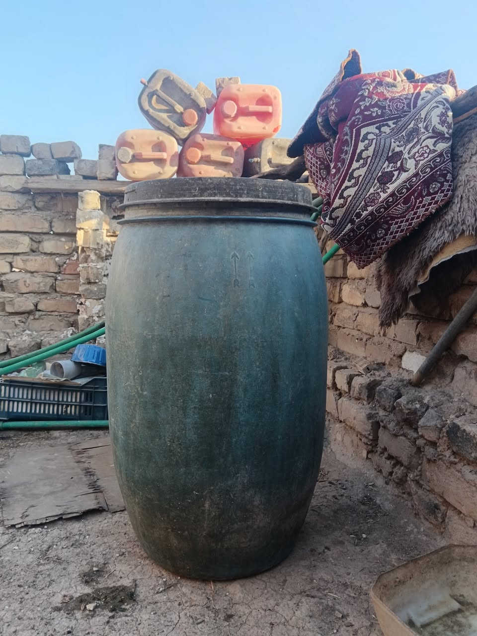 للبيع برميل وحاويه وقفص وطبر


**إذا كنت صاحب هذا الإعلان وتريد حذفه لأي سبب، رجاءا أرسل رسالة إلى الدعم الفني**