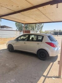 نيسان فيرسا • ٢٠٠٩ • اوتوماتيك