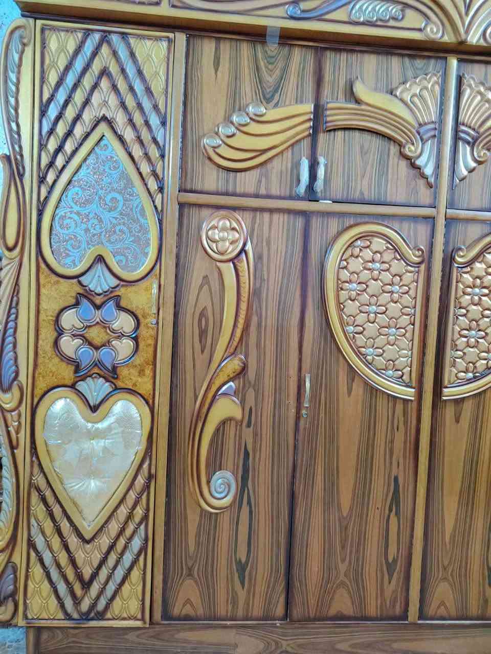 غرفه سوكيه نضيفه كلش سعرها 550 بيها مجال بسيط حك الجيه مكاني كوت الوافدين مستعجل على بيعته 
***********
