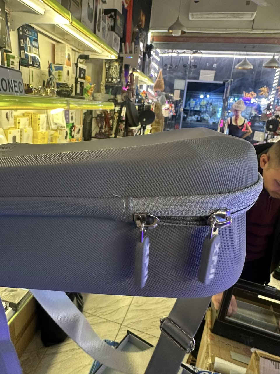 قيم بمايرضي الله جنطة درون Dji ميني 3و 3 برو اصلية فول كوالتي.


**إذا كنت صاحب هذا الإعلان وتريد حذفه لأي سبب، رجاءا أرسل رسالة إلى الدعم الفني**