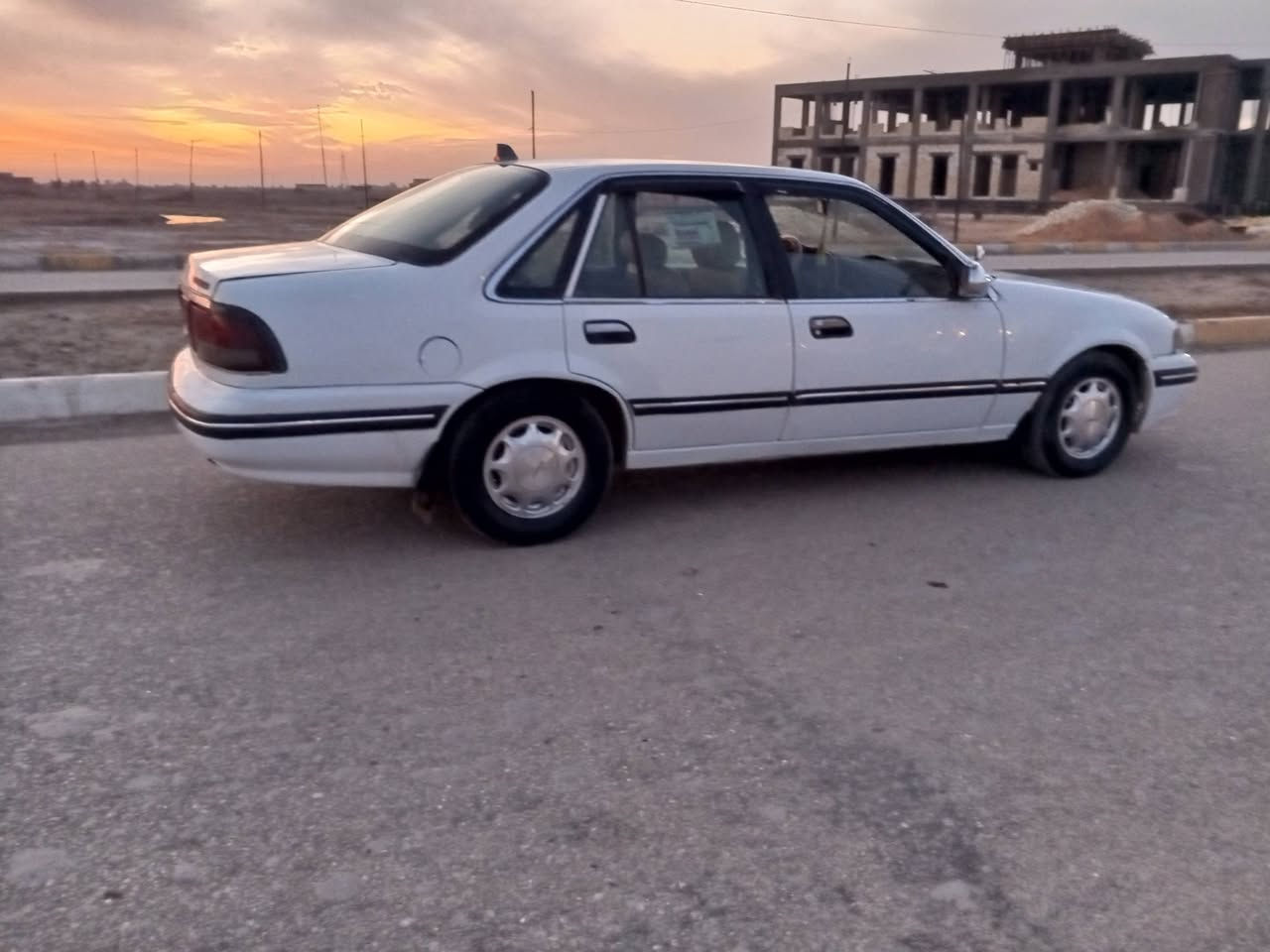 برنس موديل 95رقم بابل مكينه وكير وحداديه وتخم تأير مكفولة من الضربه التبريد بس  كمبرسير السعر 30 وبيه مجال تري وين ما تريد بابل ناحية الطليعة اوتوماتيك كهربائي شغاله دواخل جديده باتري جديد السنوية جديده ***********
