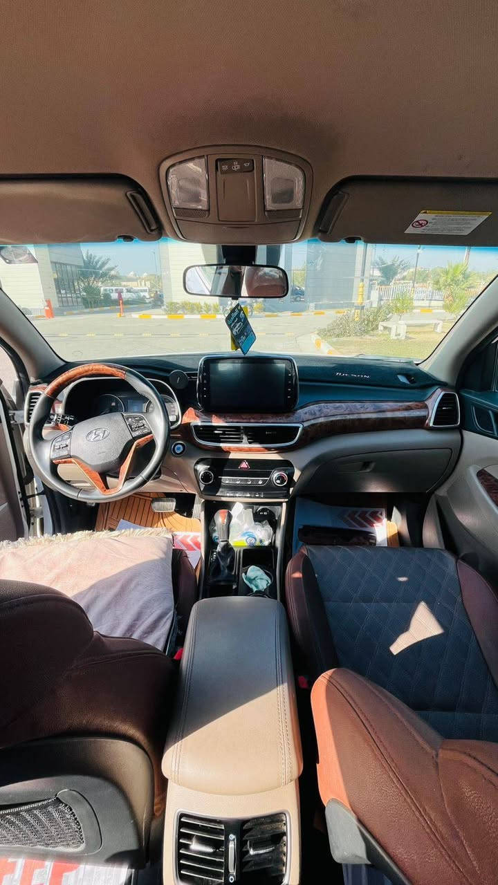 السلام عليكم عندي توسان للبيع 
المواصفات:
شركة الكاصد
موديل 2020
خليجي
5 عدسات
بدون  sun roof "فتحة علوية"

السعر/ 215 قفل..

تواصل مع الرقم : ***********
