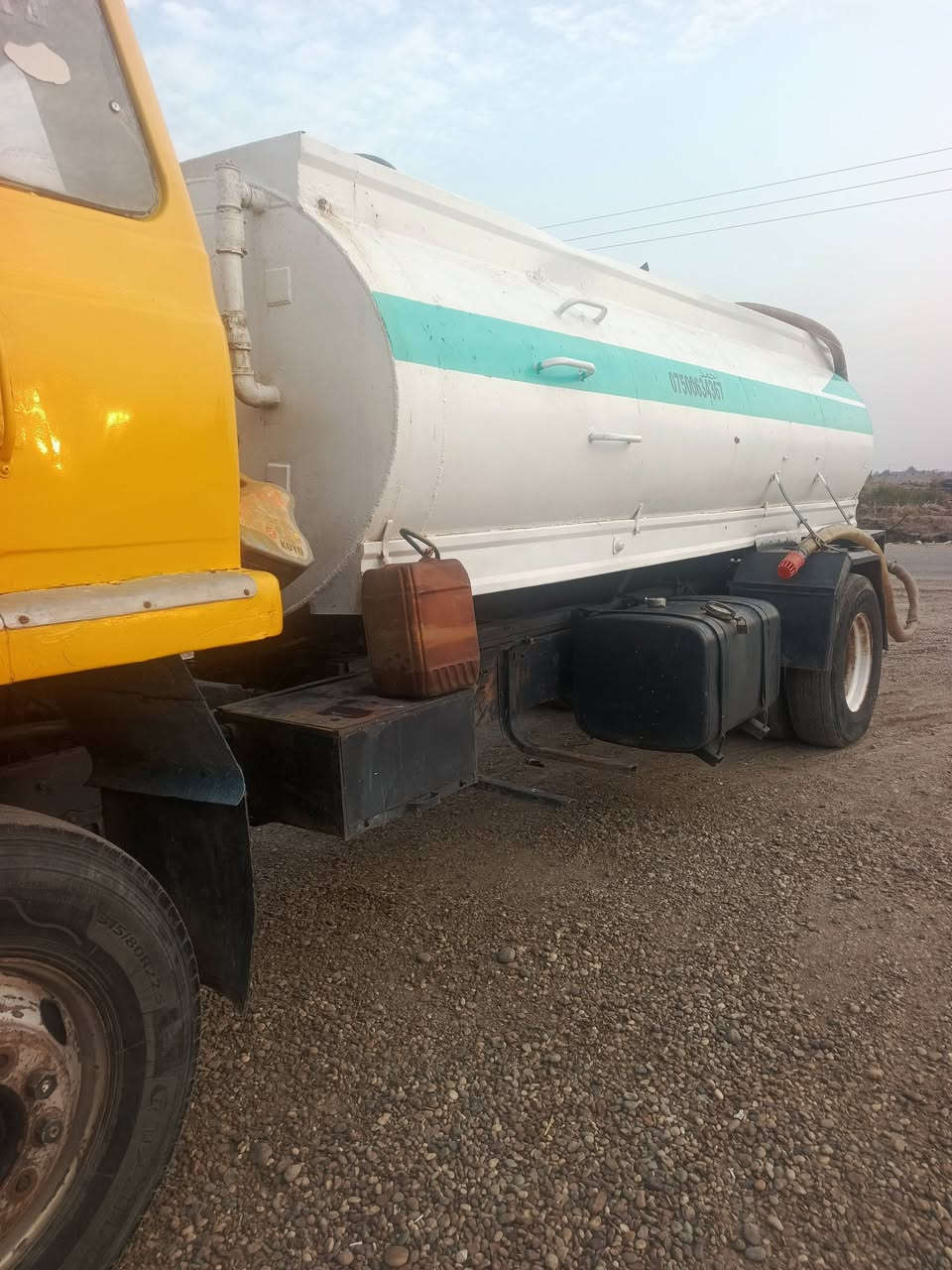 سلام عليكم البيع هينو موديل 1982 بسمي حموله 10000 ألف محرك كير تايرات ثنين وعشرين ونص السعر 65 مكاني بغداد التاجي قرب معسكر باب الاول ***********
***********
