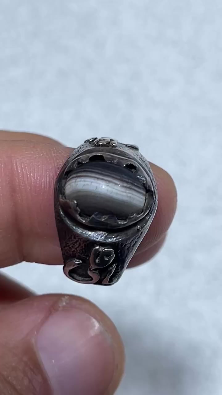 جزع يماني قديم


**إذا كنت صاحب هذا الإعلان وتريد حذفه لأي سبب، رجاءا أرسل رسالة إلى الدعم الفني**