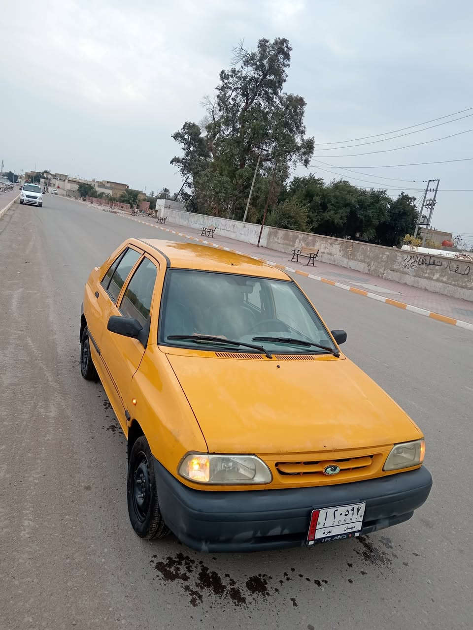 سياره للبيع موديل ١٨ سياره مكفوله تصال ع هذا الرقم ***********
