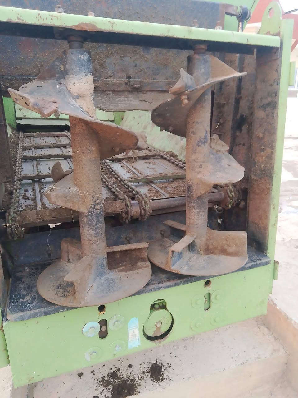 سلام عليكم نثر درچ للبيع كلو شرط
معمر جديد 
السعر 40او بي مجال
***********
