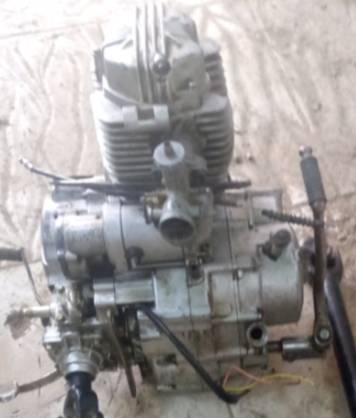 مكينة ستوتة للبيع السعر 125 وياها كير بوكس وكابريتر شغالة تجفيت عام شد وشغل كفالة


**إذا كنت صاحب هذا الإعلان وتريد حذفه لأي سبب، رجاءا أرسل رسالة إلى الدعم الفني**