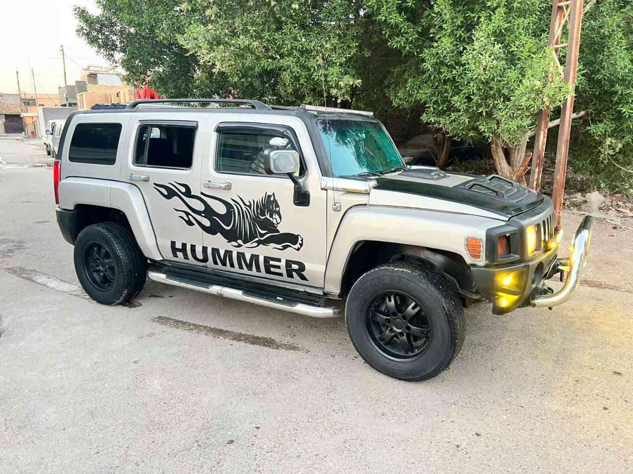 السلام عليكم همر موديل ٢٠٠٧ رقم بغداد انكليزي هزه جديده تحويل مباشر مكينه كير تبريد صدر خير من الله شاشا كبيره سماعات 🔊 سستم دمام عليهه تزويد اناره خارجيه متغيره للبجم كله وفدراليات هم جامه الاماميه تضليل بولورايز ويل كب تخم تاير تقريباً ٧٥ بالميه سلايت داخل جديد ترايهه يخبل وين ميعجبك  بيهه اربع قطع بسبب الوشم صبغ @ يرادلهه ادامه فقط للبيع او مراوس شعندك نزل مكاني بغداد وهذا رقمي للاستفسار *********** ابو العز
