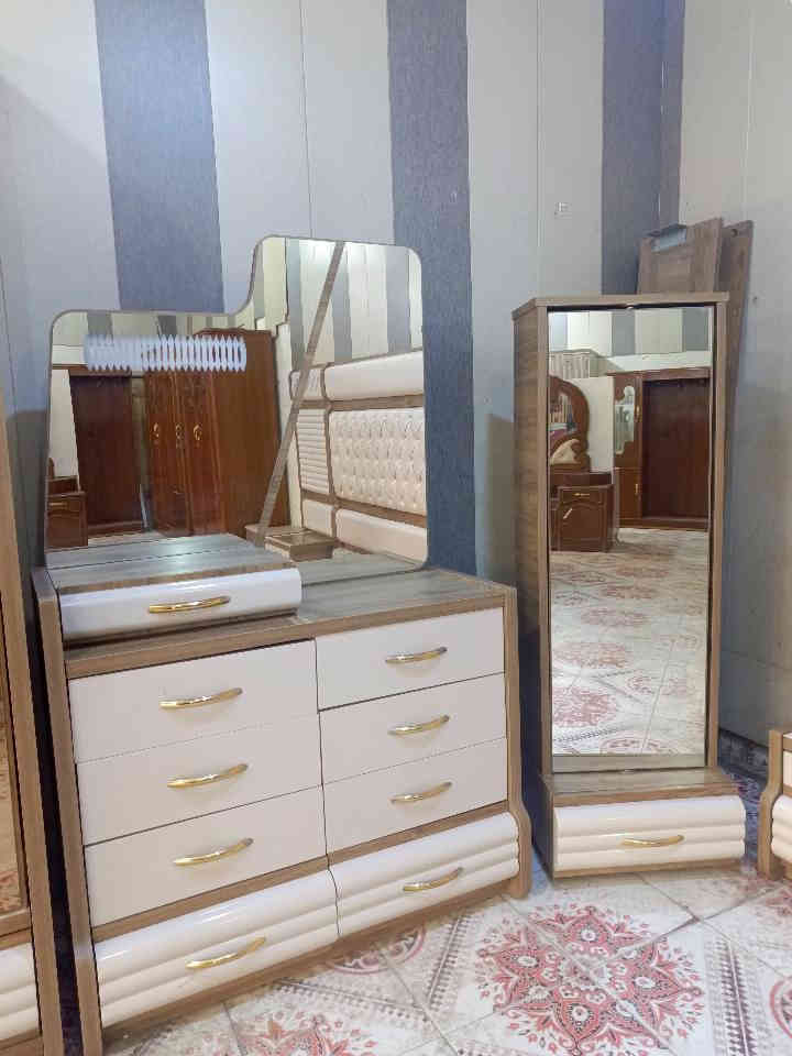 سلام عليكم غرفه تركي صلي 11قطعه نظافه فول اخت الجديد غرفه كلش ظخمه وحلوه العنوان ميسان حي العامل قرب صيدليه ومجمع الشاكرين رقم الهاتف *********** بي واتساب عمارة
