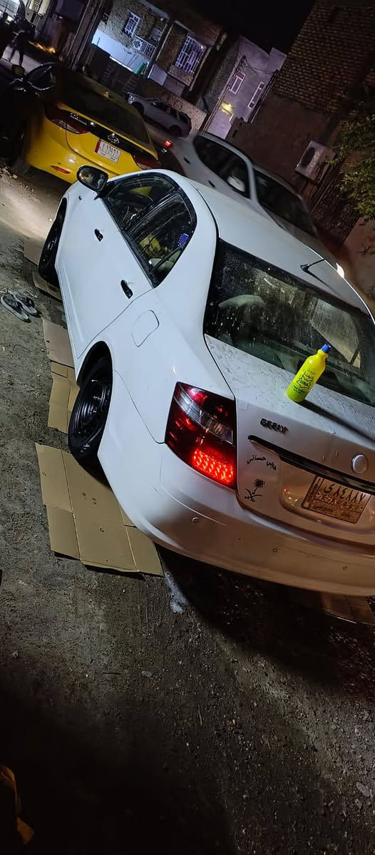 سلام عليكم 
سلام عليكم جلي موبل للبيع مديل 2013 سياره جاهزه وحلوه خير من الله محرك كير حداديه تبريد شغال شاشه لايت زنون تحويل ثاني يوم مكاني ناصريه مركز بيه بيبان ثنين مبدلات  شراي يتصل علا رقم *********** سعر 50 بيه مجال شراي
