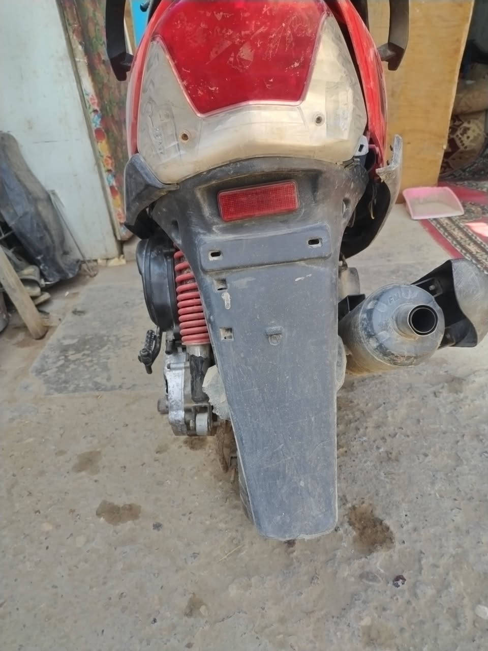 سلام عليكم دراجه ماكس عدله دراجه تجفيت صارله اسبوعين دراجه هندر واحد بيه تزويد صالنصه اف ام وياله نجمه اصلي يدات رياضي سعره ٤٠٠ وبيهه مجال للشراي


**إذا كنت صاحب هذا الإعلان وتريد حذفه لأي سبب، رجاءا أرسل رسالة إلى الدعم الفني**