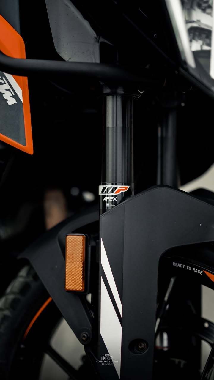 للبيع فقط زيرو مرقم رقم بغداد مميز 
دراجة كي تي ام رحالة . بحالة الوكالة زيرو بدون ولا شخط بعدها بالليبلات 
 KTM Adventure 390
دبل سويج الاحتياط بعدة بالجيس 
حجم المحرك 390 
جامة طويلة استيراد 
درع حديد 
سيباية جنطة بلادية 
جنطة ادفنجر 
درعه مازدا امامي جديد غير مشدود استيراد
قفل سرعة جديد غير مشدود مستورد
ستاند رمبة دراجة حديد امامي خلفي 
تخم ليبل ويل بلادي كي تي ام 
قاعدة رقم بلادية حديد اضاءة زينون مستوردة
سماعات بلوتوث للخوذة جديدة بالكارتون
شاشة جي بي اس وكار بلاي امريكي حجم 7 انج استيراد 
سبري بخاخ منظف زنجيل ومانع زنجار لوكي مولي
فرشاة تنظيف وتزييت زنجيل اصلية 
سبري بخاخ لوكي مولي منظف ومزيت نظام البريك 
دراجة جديدة بمعنى الكلمة مال جناية دراجة العمر 
مسستمة سستم كامل بلادي كلة من امازون 

الـسـعـر : 8,900,000 مليون 

اي تفاصيل راسلني وبخدمتك


**إذا كنت صاحب هذا الإعلان وتريد حذفه لأي سبب، رجاءا أرسل رسالة إلى الدعم الفني**