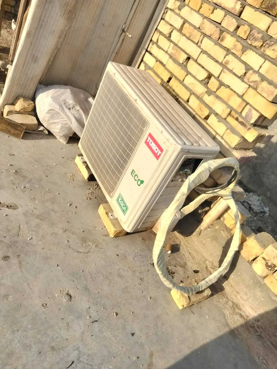 فتح وغسل ونقل الى مكان اخر 

***********
