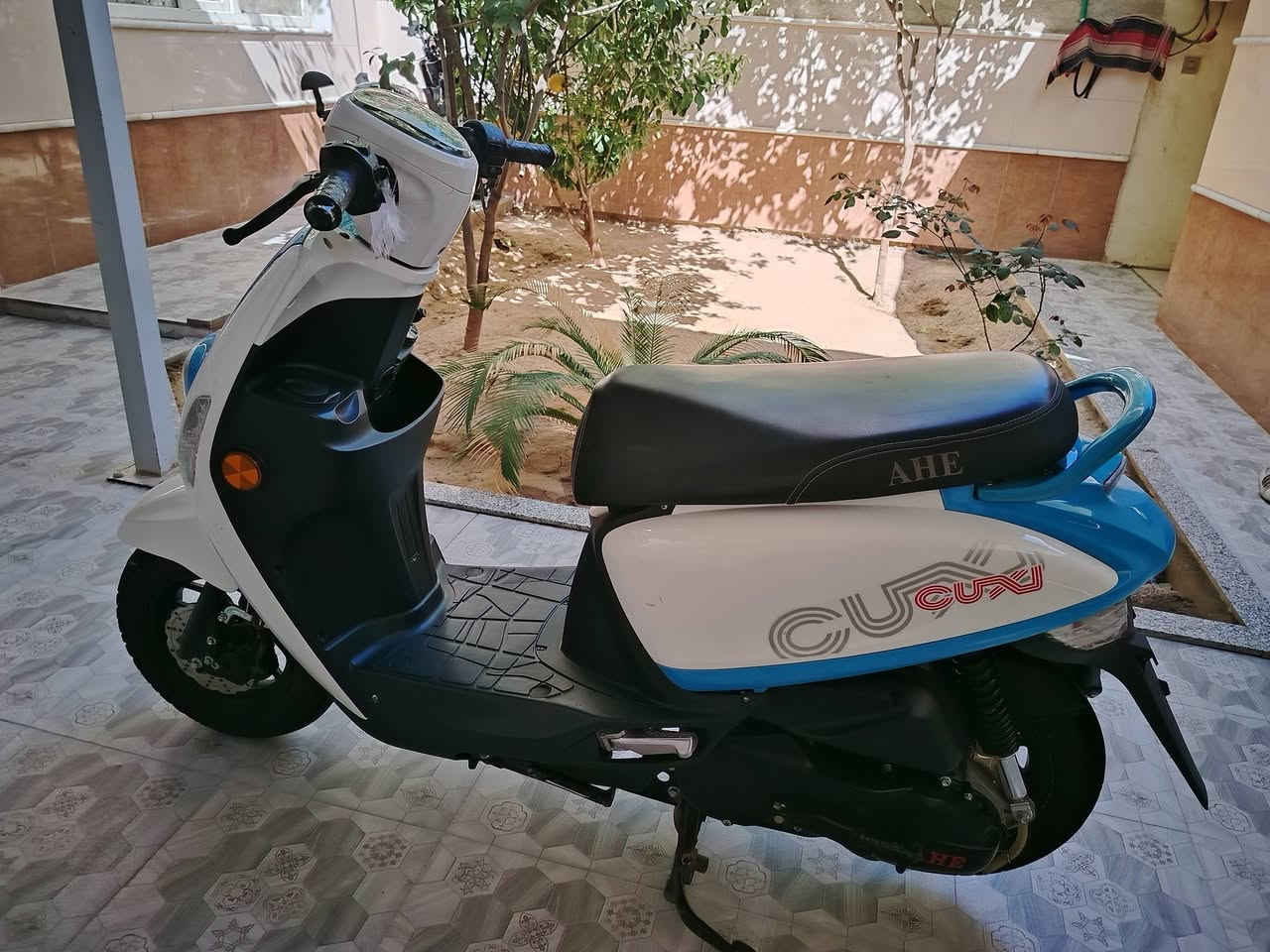 السلام عليكم ماطور بوليس للبيع السعر خاص الرقم ***********
