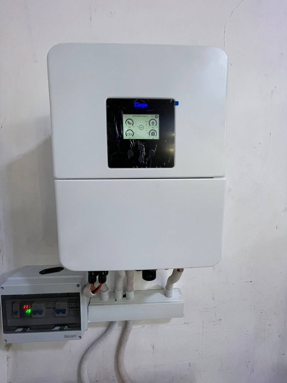 🔴اعمال #شركةسولرماجك مستمرة من شمال عراقنا العزيز وحتى جنوبه !!!!
تم بحمد الله تنصيب منظومة شمسية (20 امبير)  ، في محافظة النجف.
تتكون المنظومة من :
✅ 10 الواح نوع لونجي قدرة 620 واط .
✅ 1 بطارية نوع SVOLT  ليثيوم بحجم 16  كيلو واط.
✅ انفيرتر نوع ديا حجم 6 كيلو واط .

لِرؤيا عصرية حديثة واشراقة جديدة مغايرة لواقع البلد تقدم شركتنا خدماتها للطاقة الشمسية حاملة على عاتقها تقديم جميع الحلول المناسبة لحل أزمة الكهرباء .

انتظرونا بقادم الأيام بأعمال أكبر.

للتواصل :
***********
***********

#طاقةشمسية #طاقةمتجددة #العراق
