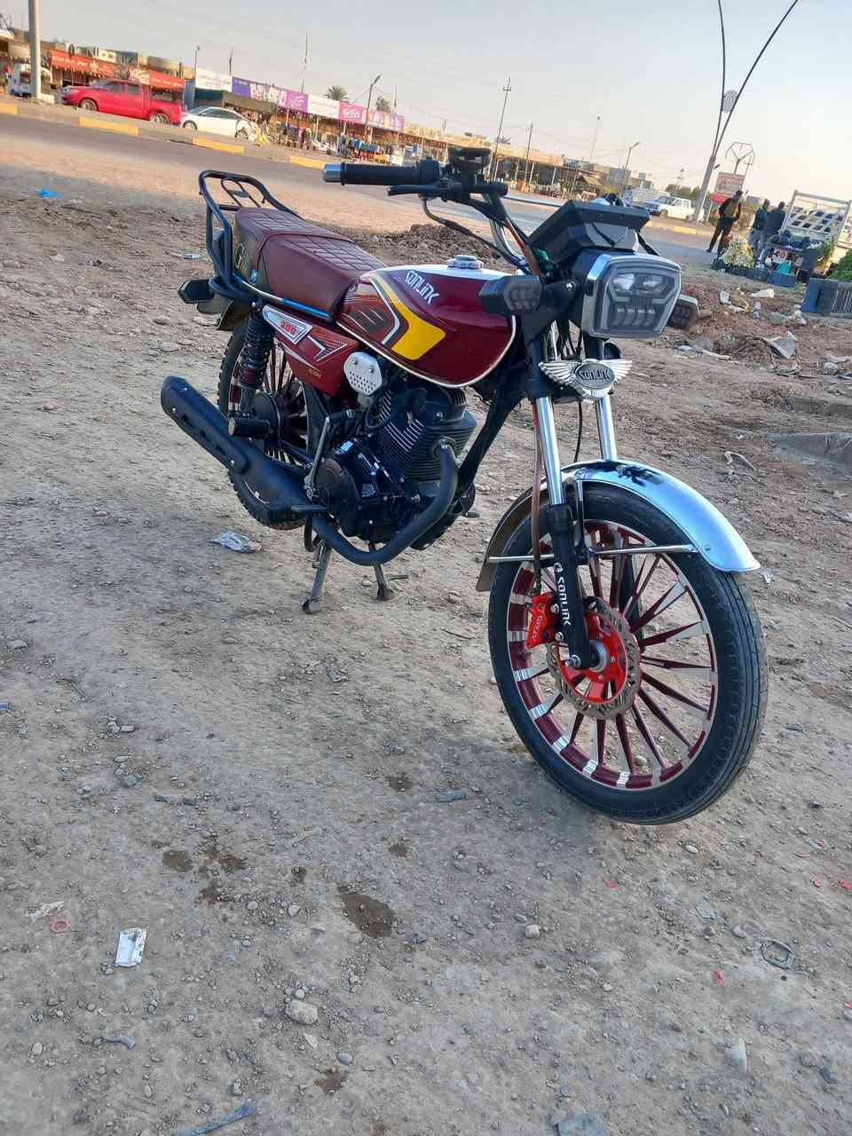 سلام عليكم دراجه سيفان مديل 2024 شكل 25مكفوله لدراجه كفاله عامه يعني اخت جديد مكاني  ديالى خالص هبهب ليريده اني حاضر السعر725وبيه مجال ***********
