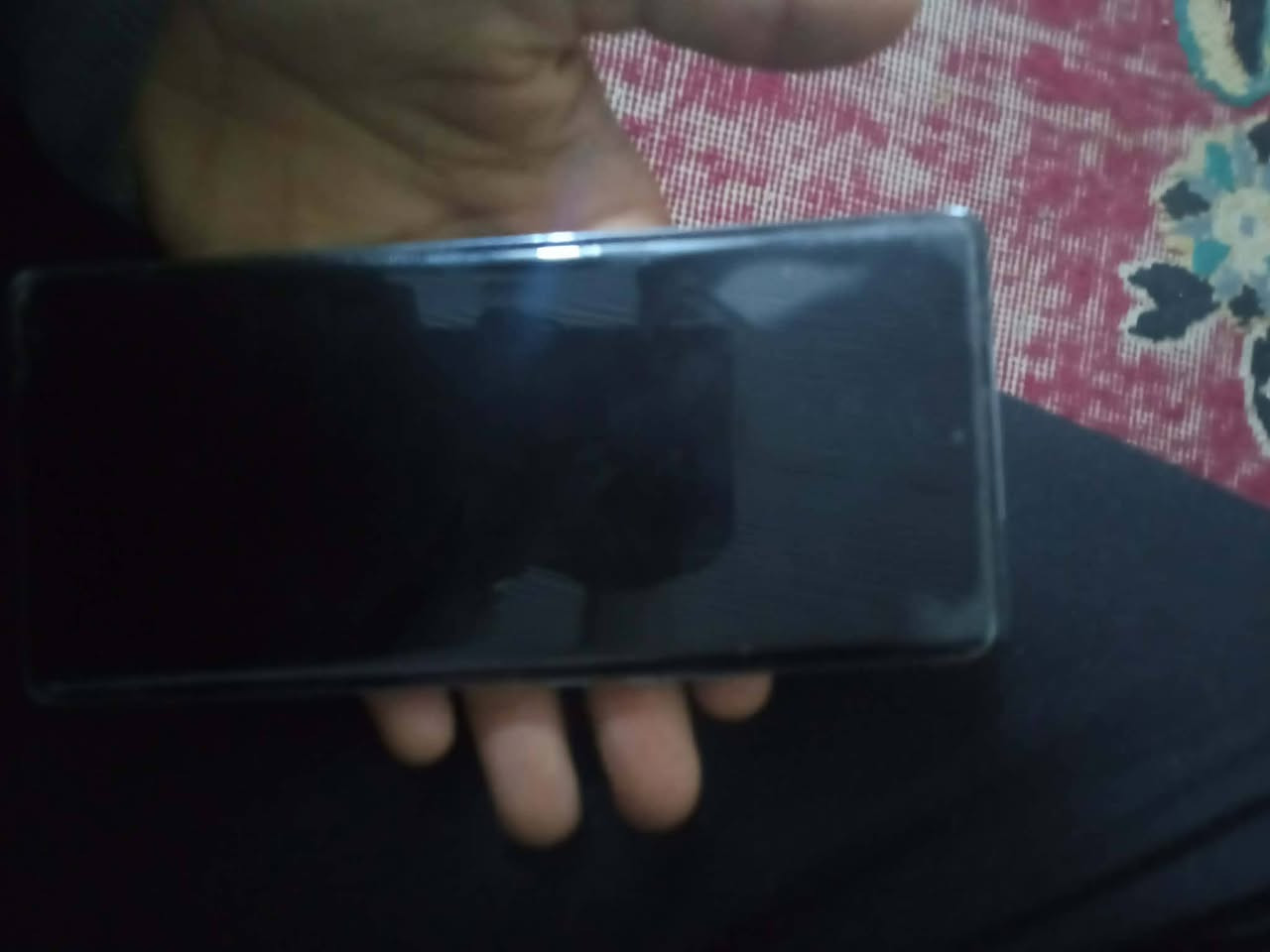 السلام عليكم السعر 300,000 رقم الموبايل ***********
