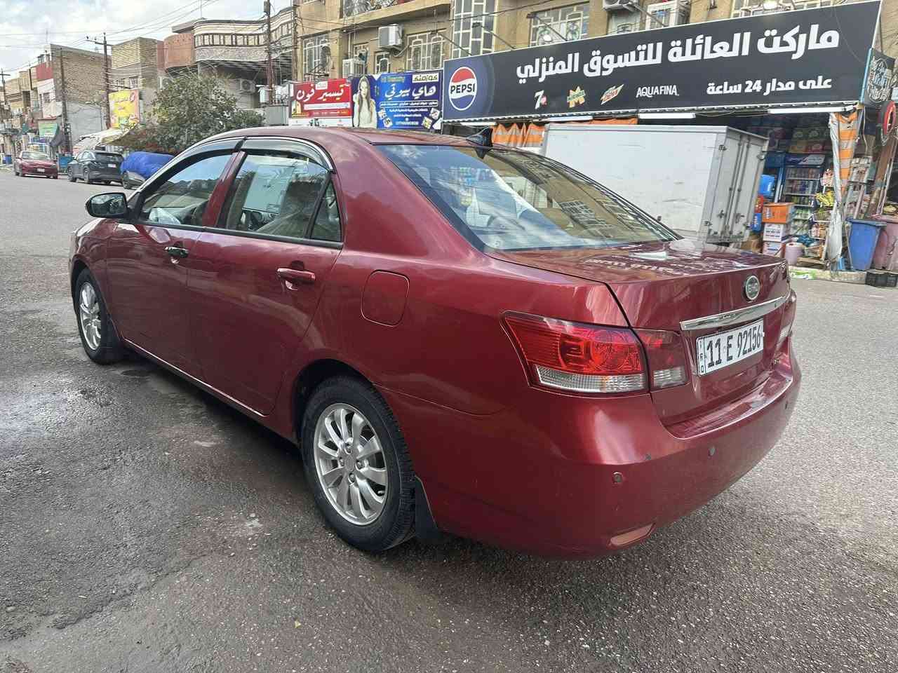 السلام عليكم BYD موديل 2013 كير مكينة خير من الله جدد حدادية جديدة تخم تايرات الكهربائيات كله شغالة باتري جديد الغرفة حلوة نضيفة جديدة بلادية التبريد شغال ثلج والتدفئة شغالة السيارة رقم بغداد انكليزي دولي مشروع وطني لل31 مواصفات السيارة اشاير بالمري شاشة وكامرة وسنتر لوك بيها مكانات صبغ وحساسات بالدعامية وباقي المواصفات السيارة حلوة نضيفة جاهزة السعر 52 وبيها مجال المكان بغداد الحرية الرقم ***********
