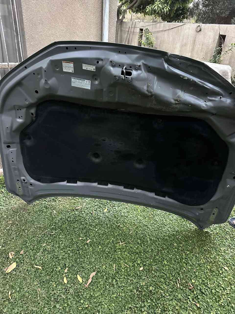 السلام عليكم شباب بنيد هوندا اكورد 2024 اسمنتي مع لبطانة الي يفيده للتواصل واتساب ***********
