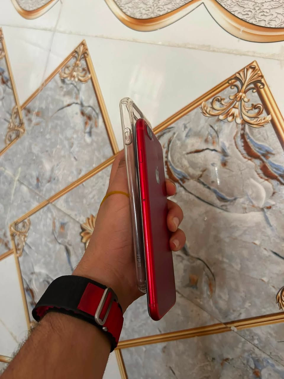 ٧ بلاص
بطاريه ٧٠ 
ذاكره ٢٥٦ 
شرط ما مفتوح ونضيف ١٠٠٪؜
شخط واحد مابه الجهاز وكله شرط شغال 

***********
