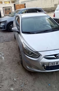 اكسنت رقم بغداد دولي موديل 2016 محرك 1600 السعر 82 وبيها مجال موبايل 0...