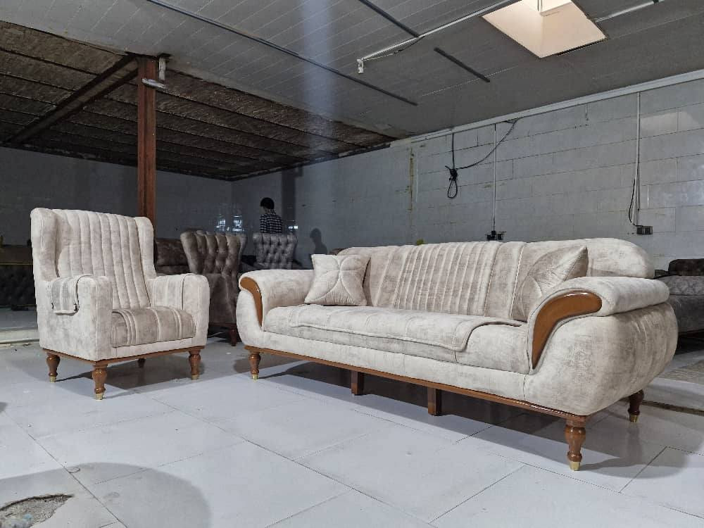 جمله جمله سعر مناسب
*********** 
كركوك     يجيك باب معرضك
