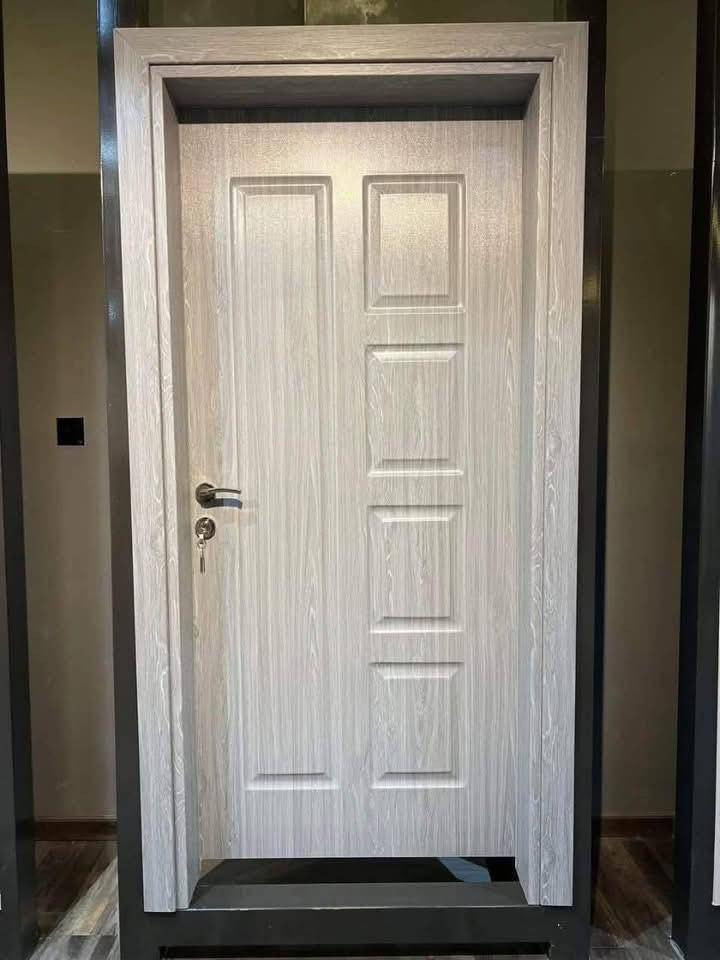 جمال بيتك ابوابك 🚪سلام عليكم يوجد ابواب تركيه بجميع النقشات ولى موديلات . بحشوه ضغط فوم شرط .  بضمان سنوات 7 كرسته وعمل بسعر 150الف كامل .، الاستفسار ***********
