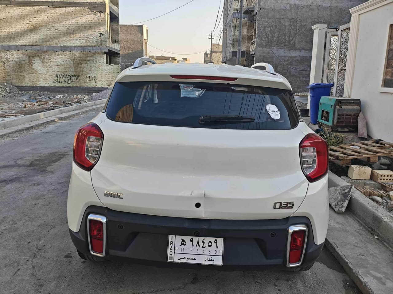 بايك Q35 2019 
🔺شاشة اعطال 

🔺مري شفط

🔺فتحت سقف

🔺تحكمات ستيرن

🔺حساس امامي خلفي 

🔺محرك 1500 تنفس طبيعي 

🔺مقاس التاير 17 

🔺كامرة خلفية 

🔺گبل مكينة متسوبيشي 

حادث السيارة جاملغ امامي مبين و خطة بالجنطة 
السيارة نظيفة واقتصادية كلش السيارة عالية للتواصل *********** بغداد, العراق
