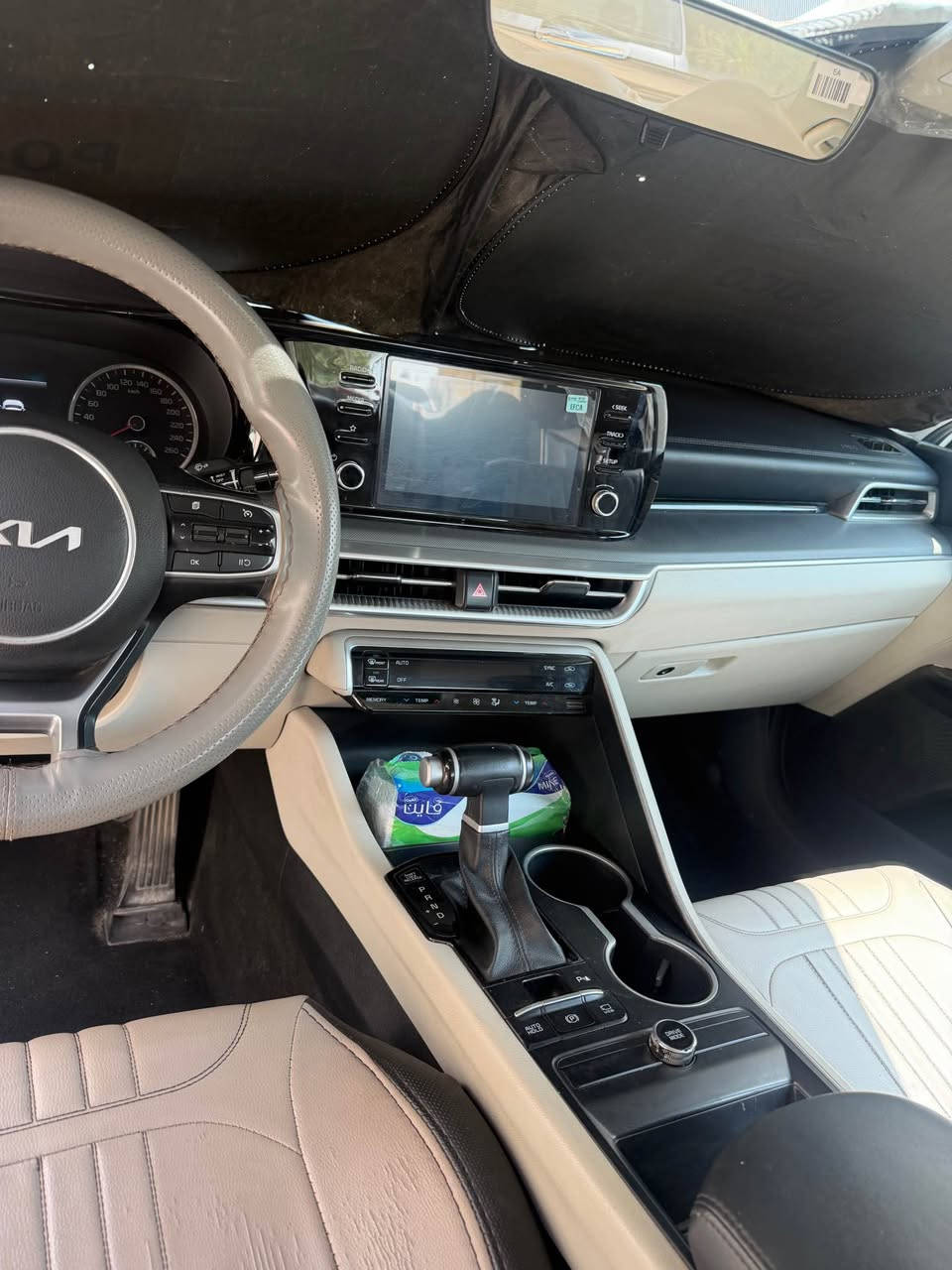 للبيع | Kia K5 خليجي (وكالة NIM)

✅ خليجي – وكالة NIM
✅ أربيل السنوية باسمي
✅ محرك 2000 سي سي مكفول 
✅ السيارة جديدة استخدام شخصي ماشية ٧٢ الف 
✅ الصيانة وتبديل الدهن بالشركة 
✅ تبريد ثلج وتبريده معروف
✅ اما باقي المواصفات المعروفة موجودة ما عدا الفتحة 
🔹 الملاحظات:
* الجاملق الأيمن بيه PDR رصعه من دحجه وسحبتها .
* توجد رصعات خفيفة بباب الراكب، موضحة بالصور بكل شفافية.
🔹السعر ١٩٥ بيه مجال قليل (تفحص السيارة يلا تشتري)
🔹 مكان السيارة (البصرة / القبلة)
🔹 للتواصل *********** البصرة, العراق
