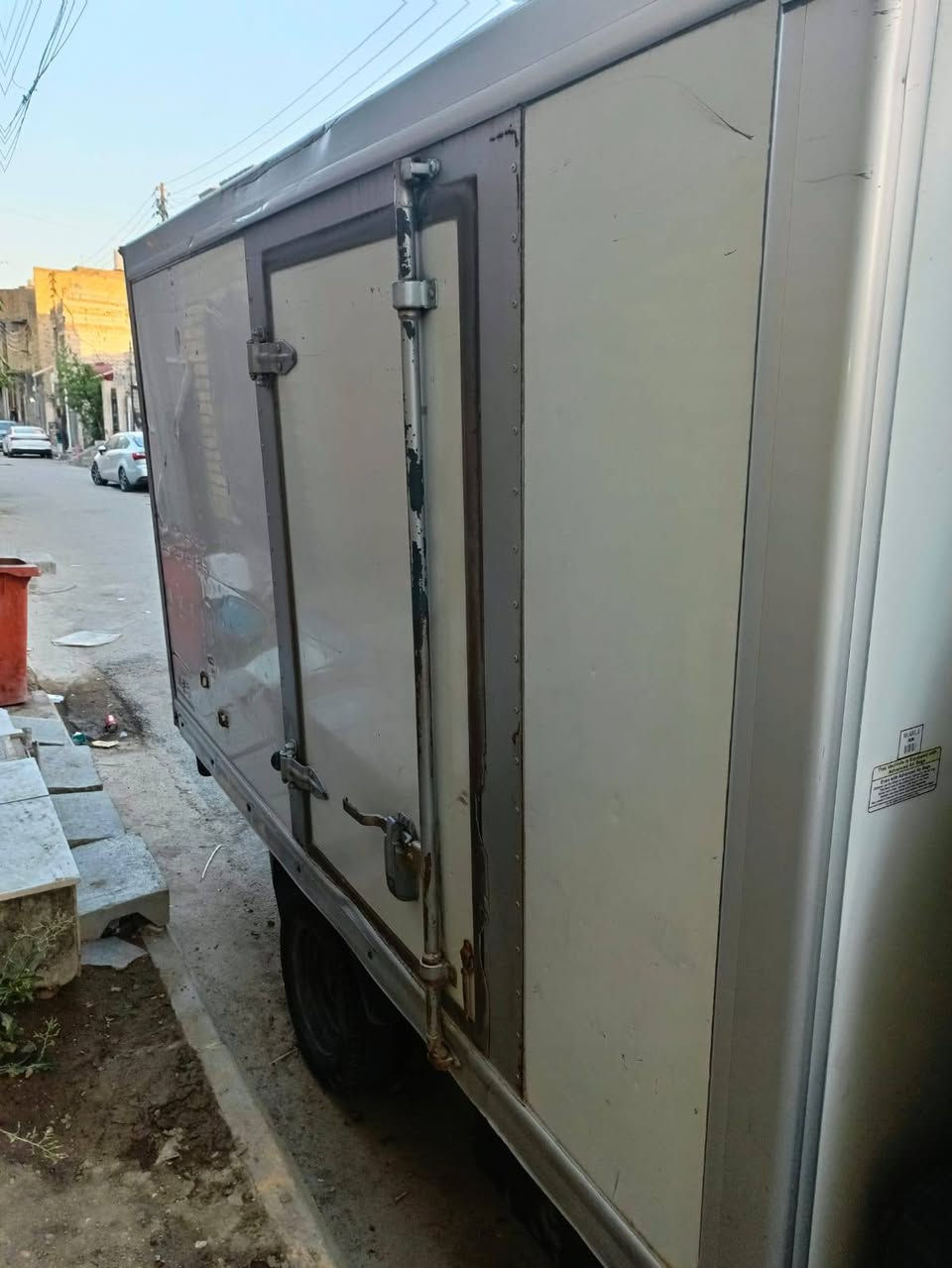 السلام عليكم متوفر كيا براد مكينه 3000 مفتوح رقم انكليزي سنويه 2029 تجميد تبريد امامي خلفي للاستفسار الاتصال على الرقم ***********
