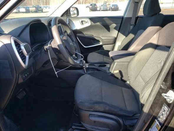 السلام عليكم مرخصت ابو الكروب للبيع كيه صول مديل الفين 2023السياره دخول جديد امرقم بغداد السياره ليبل وحد بدون ايرباك مكينه وشواصي ولغود مكفول مواصفات السياره اثلاث انضمه قياده رادار توقف ذاتي  مكينه الفين دوش ويجد مصفات لم يت ذكرهى  امانت لله السياره جديده سونره موجود مكان السياره بغداد  سعر السياره 148 وبيه مجال للستفسار ***********
