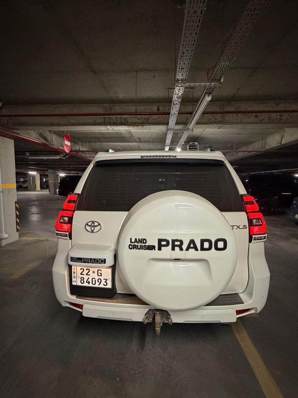 Prado 2023 
بي سبوع بي تحديل هيجي پيوه نيه به ناوي خؤمه سياره كه سفرر ماوه ته وه سفري ژير خؤمه ته نيا ٦٥ كيلؤ مه تر رؤشتوه ماوه سه فات TXS
سلايت به سمه كوشن كاره با فوول فوول مواسه فاته كتابي جام ره شي له گه ل سياره كه كامل ppf 
ژماره ي خاوه ني 
***********
*********** أربيل, العراق
